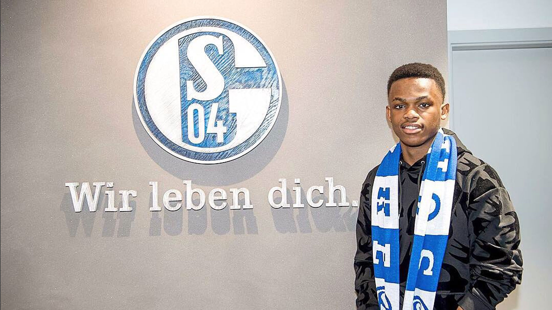 相似场景下 相似场景下